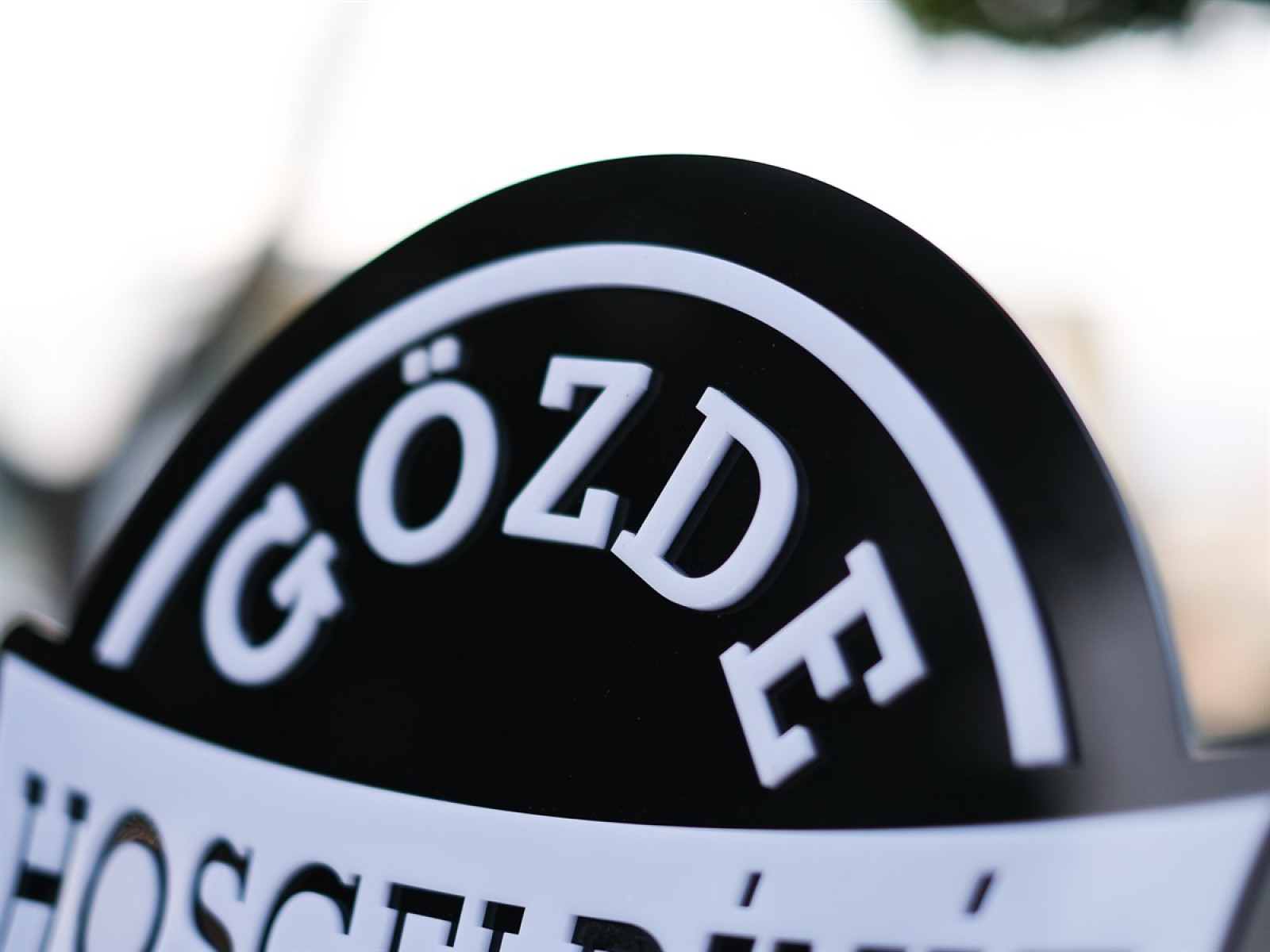 3D Siyah&Beyaz İsimli Pleksi Kapı Süsü 3D Siyah&Beyaz İsimli Pleksi Kapı Süsü